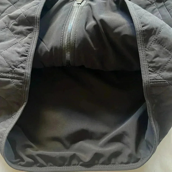 Athleta Apres Ski skirt quilted black zip up - Picture 15 of 16